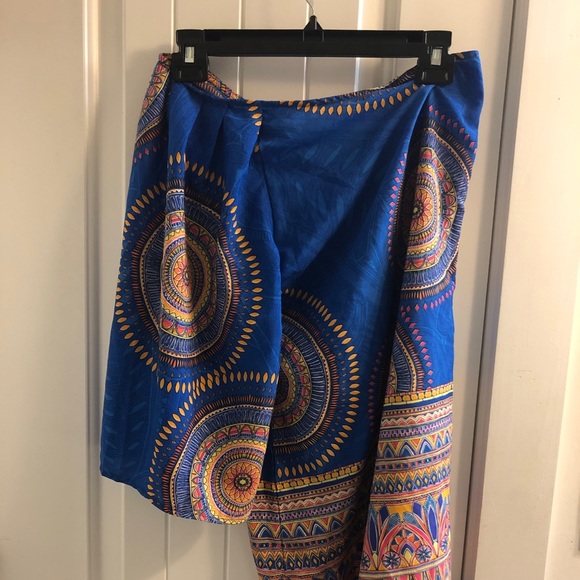 One Shoulder Pattern Dress- Get ready for that cruise girl - Picture 2 of 5